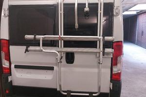 porta biciclette van senza bucare