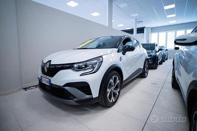 Renault Captur 1.6 E-Tech hybrid RS Line 145c...