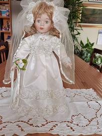 Bambola in porcellana Capodimonte 