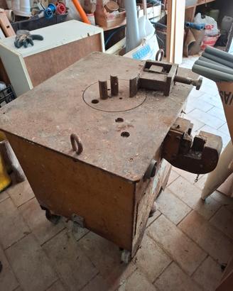 taglia ferro piega ferro 