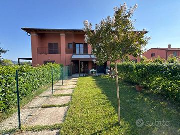 Appartamento di 130 m² con 5 locali a Bologna