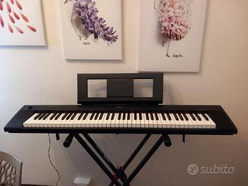 pianoforte Yamaha Piaggero NP-32