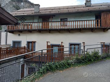 Alloggio borgata Royeres 4, BARDONECCHIA