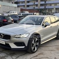 VOLVO V60 Cross Country D4 AWD Geartronic Business