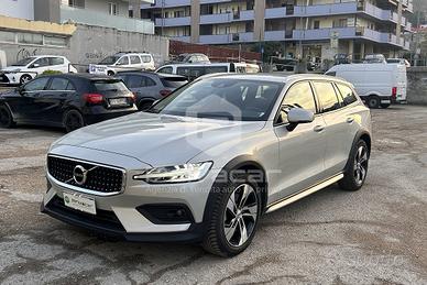 VOLVO V60 Cross Country D4 AWD Geartronic Business