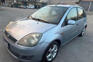 FORD Fiesta BENZINA/GPL 1.2 16V 5p. Ghia Stupend