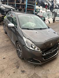 Ricambi Peugeot 208 1.6 BlueHDi BH02 anno 2018