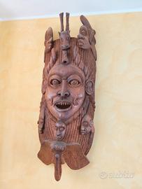 Maschera africana 