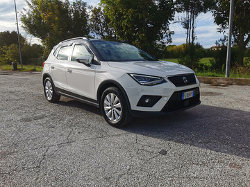 Seat Arona TGI km certificati unico proprietario