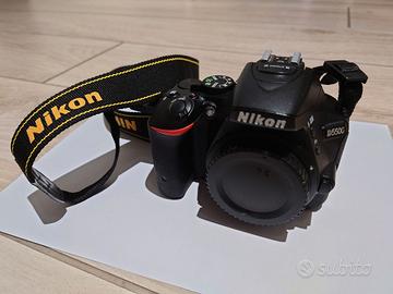 NIKON D5500