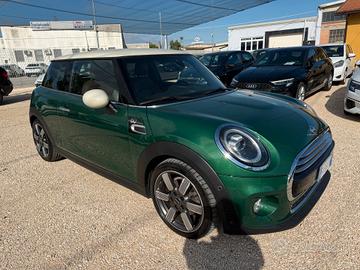 Mini 1.5 TwinPower Turbo Cooper 60 Years Plus DCT