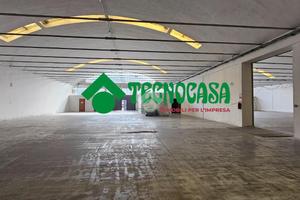 CAPANNONE A CALENZANO