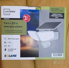 Luce esterna con sensore e pannello solare