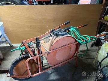 pompa irroratrice a carriola