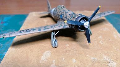 Diorama Caccia italiano 1:72 Macchi MC200 Saetta