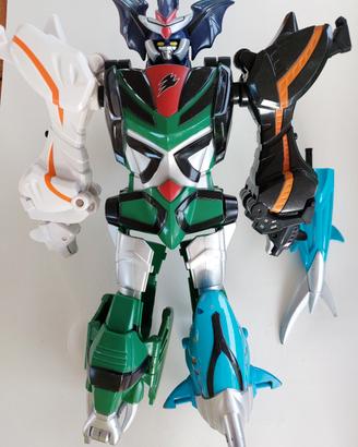Transforming beast master megazord power rangers 