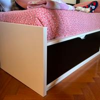 Letto singolo Ikea compreso di materasso