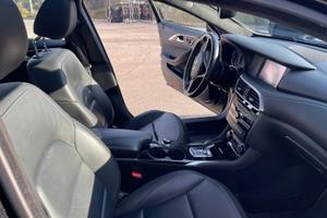 Infinity QX30 AWD 2.2