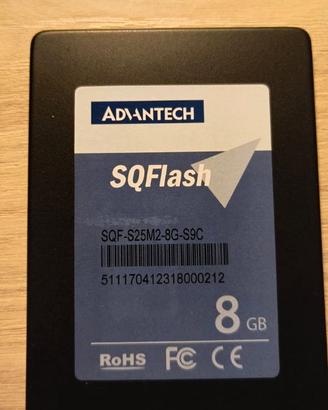 SQ FLASH MEMORY SATA per uso industriale 8GB