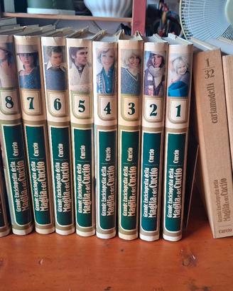 Grande enciclopedia della maglia e del cucito