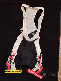 salopette sportiva tg. M marca M&M pantaloncini