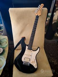 Chitarra Elettrica Yamaha Pacifica 112J - Nera