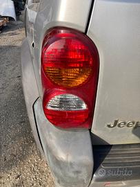 STOP FANALE POSTERIORE SINISTRO JEEP Cherokee 3Â°