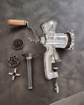 tritacarne d'epoca