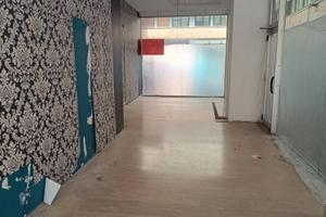 Centro storico Negozio alta visibilità 110 mq. 3 v