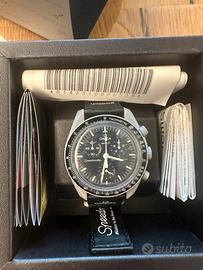 MoonSwatch MISSION TO THE MOON