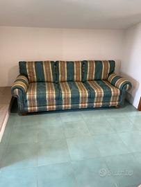 2 DIVANI FRISETTI CON LETTO MATRIMONIALE
