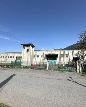 CAPANNONE A CASTELLO DELL'ACQUA