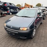 Ricambi Fiat Punto 1.2 5P Anno 2000 Codice Motore 