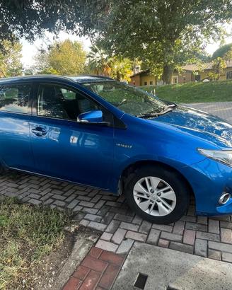 Toyota Auris Touring Sport 1.8 Hybrid