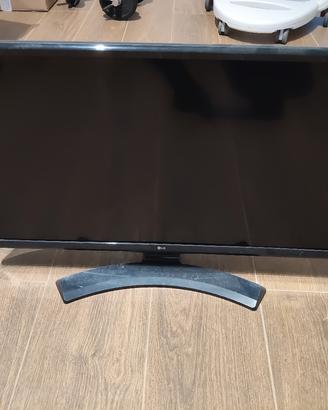 TV Lg 28 pollici perfettamente funzionante 