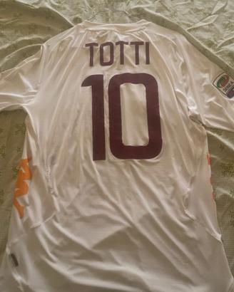 Magletta autografata da Totti