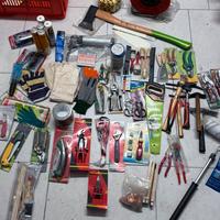 Lotto utensili ferramenta NUOVI - Svuoto Garage