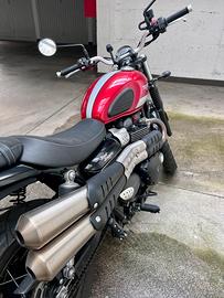 Triumph Street Scrambler 900
