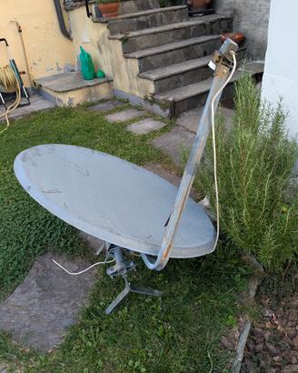 parabola satellitare