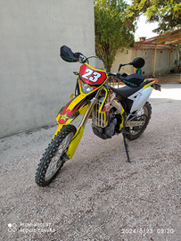 Suzuki RMX-450Z