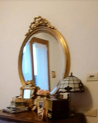 specchio in foglia d'oro