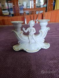 Candelabro Vintage in Porcellana con Angioletto e 