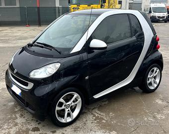 Smart ForTwo 1000 52 kW MHD coupé passion