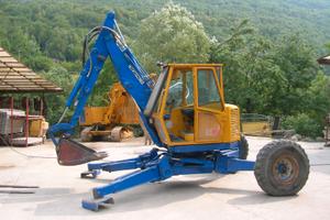 ESCAVATORE ragno 3x idraulico 9950