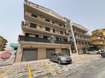 BOX A CASALNUOVO DI NAPOLI