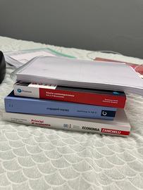 Libri universitari