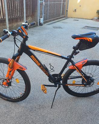 MTB MOMO DESIGN alluminium con UP GRADE 