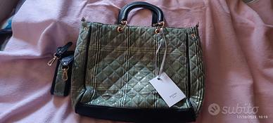 Borsa in tessuto con paillettes 