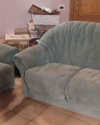 Divano 2 posti con poltrona