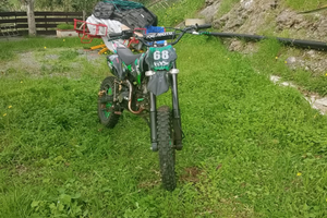 Pit bike 125